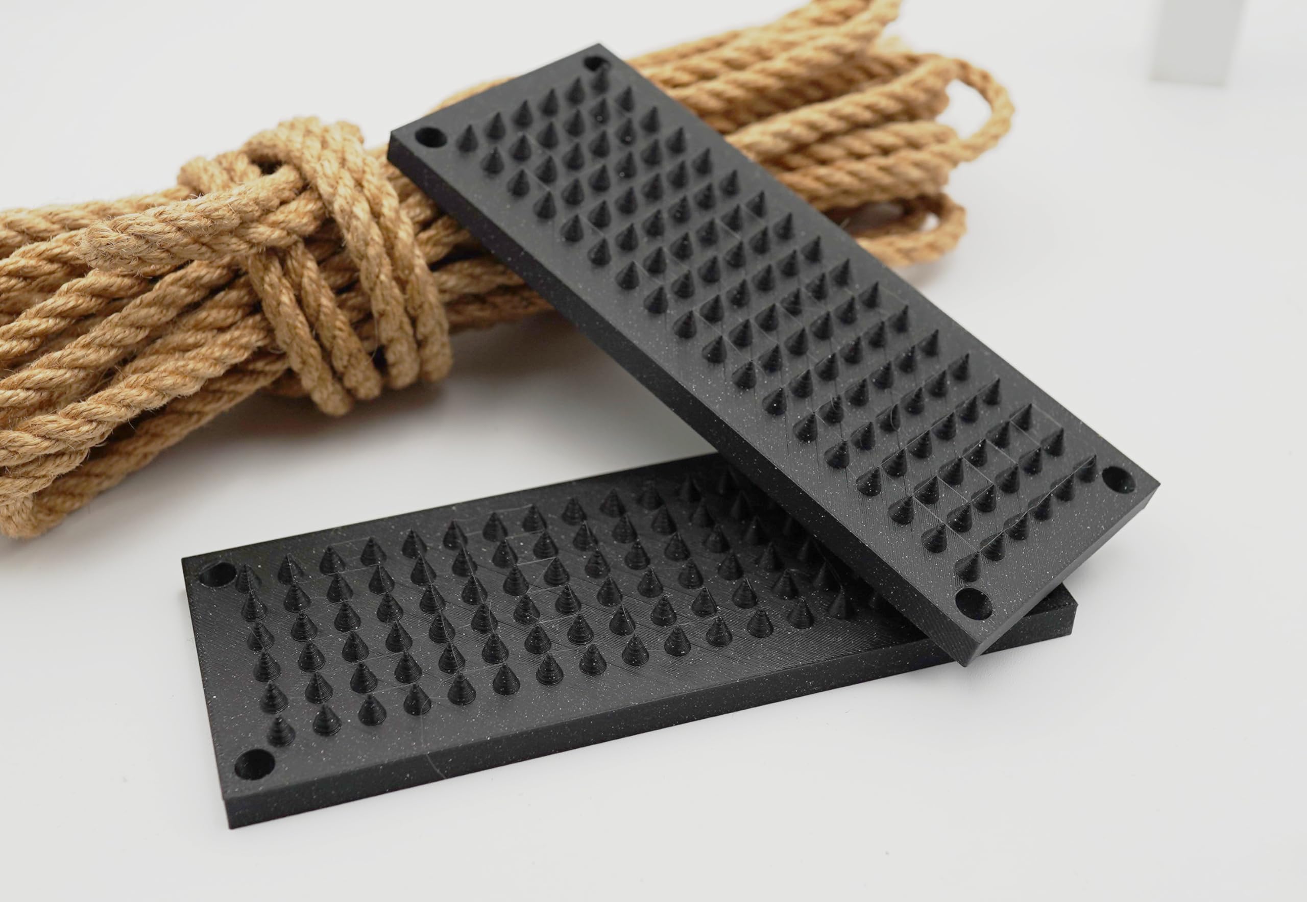 Amazon.com: Spike Crusher Plates, BDSM Bondage Device, Cock & Ball